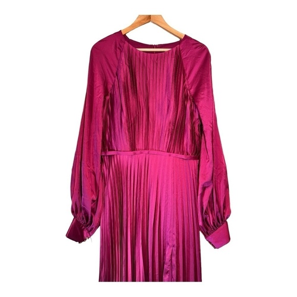 leena for Mac Duggal Pleated Long Sleeve Satin A-Line Gown in Berry NWT - Picture 4 of 11